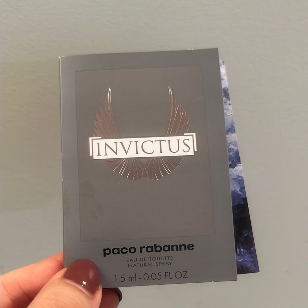 Paco Rabanne Invictus travel spray 1.5ml New!